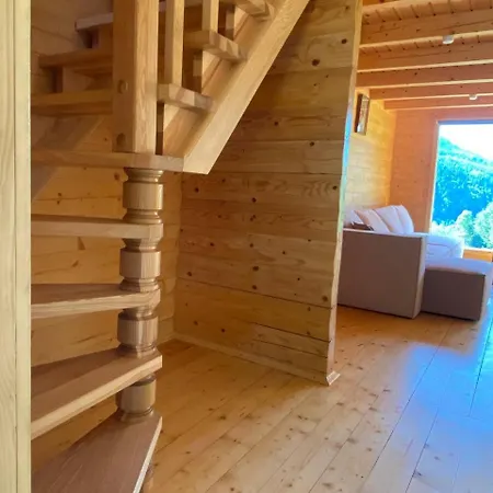 Vakantiehuis тиша *