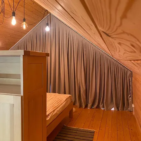 тиша * Verhnyij Jaszenyiv