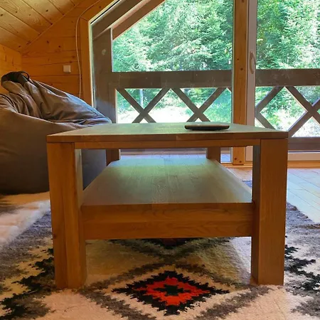 тиша Nyaraló Verhnyij Jaszenyiv